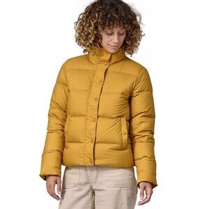 Patagonia Women's Yellow Mustard Silent Down Puffer Jacket Size Medium
